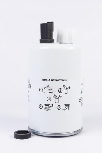 Фильтр топливный P550929